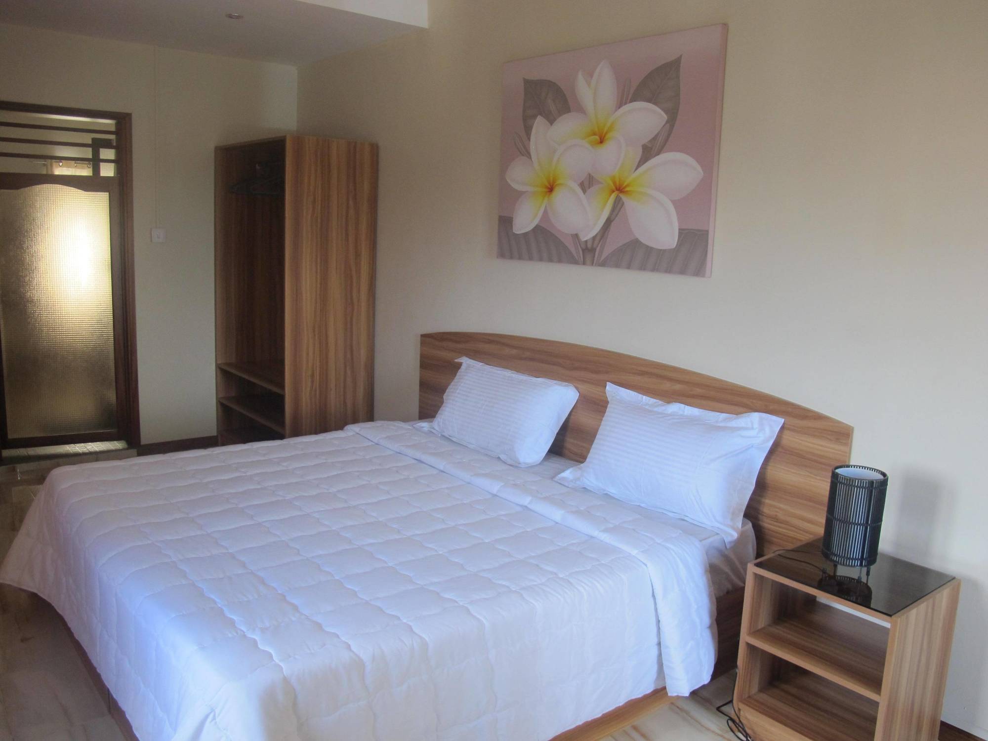 Auberge Le Rajah Quatre Bornes Extérieur photo