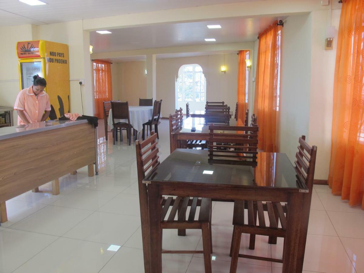 Auberge Le Rajah Quatre Bornes Extérieur photo